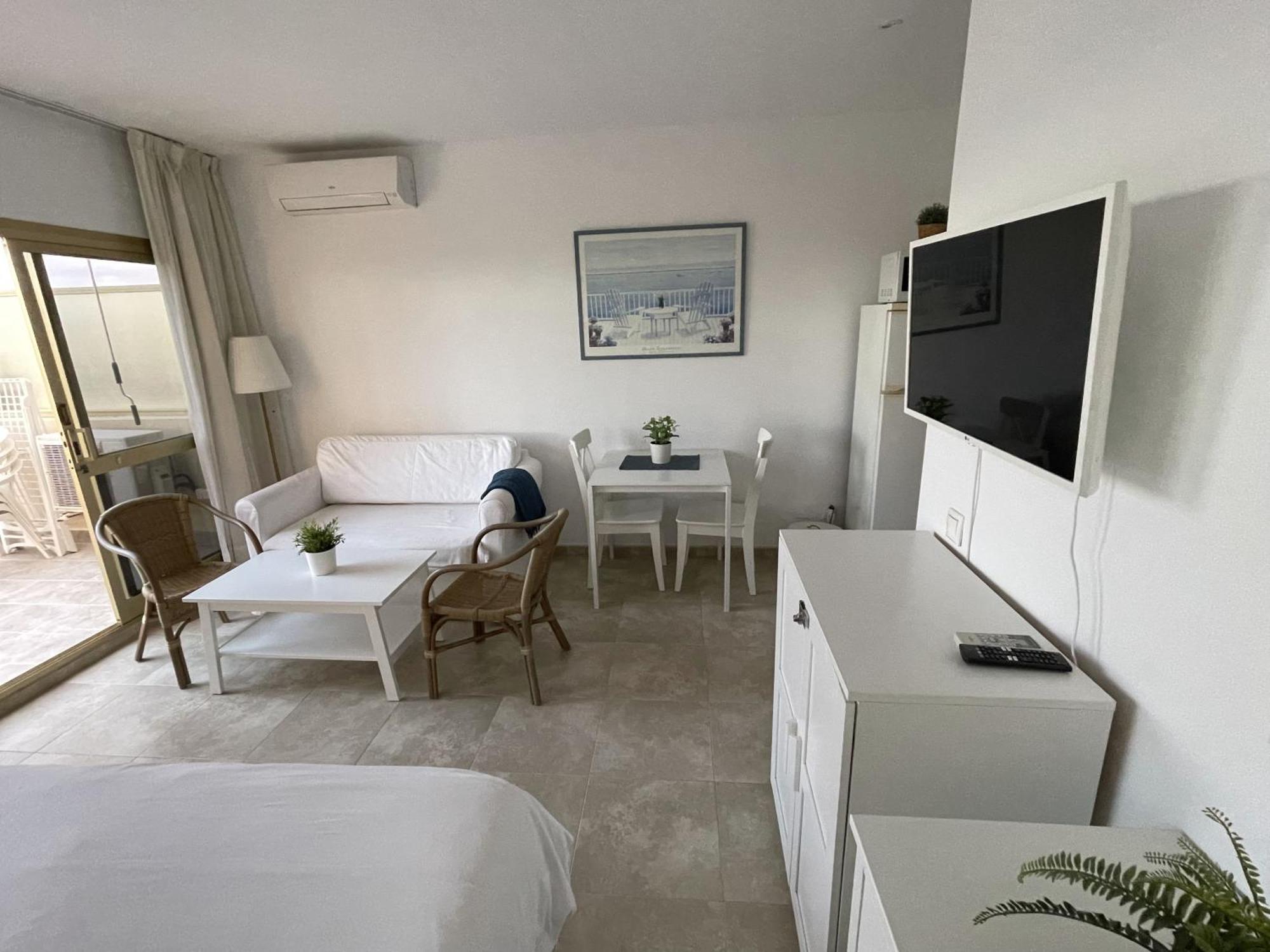 Estudio Con Insuperables Vistas Al Mar: Aparcamiento Marbella Dış mekan fotoğraf