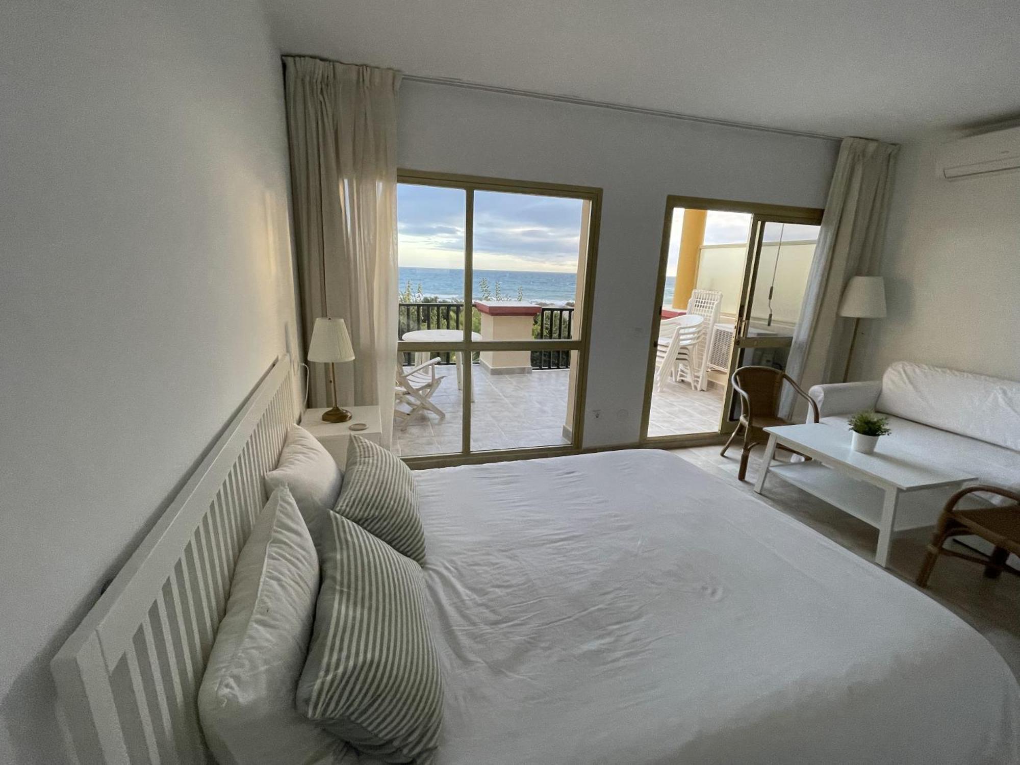 Estudio Con Insuperables Vistas Al Mar: Aparcamiento Marbella Dış mekan fotoğraf
